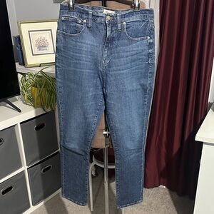 Madewell Straight-Leg Jeans in Medium Blue Wash